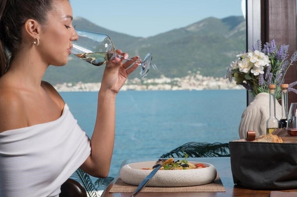 Панорама Kristina Hotel 5*