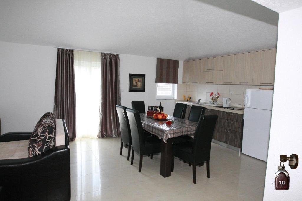 Апартаменти Andjelina Villa 4*