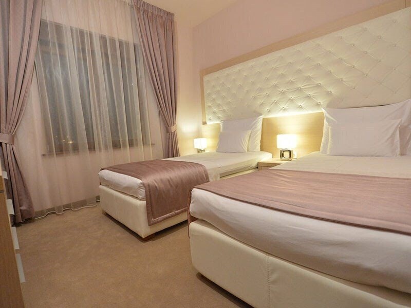 Панорама Princ Hotel 4*