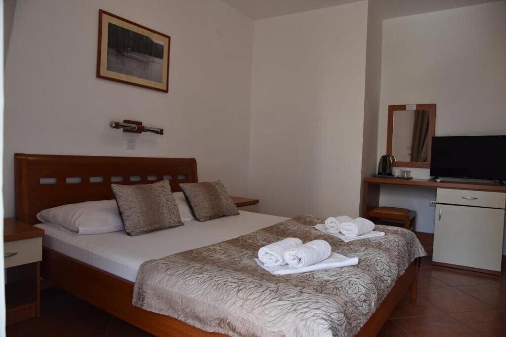 Панорама Zec 2*