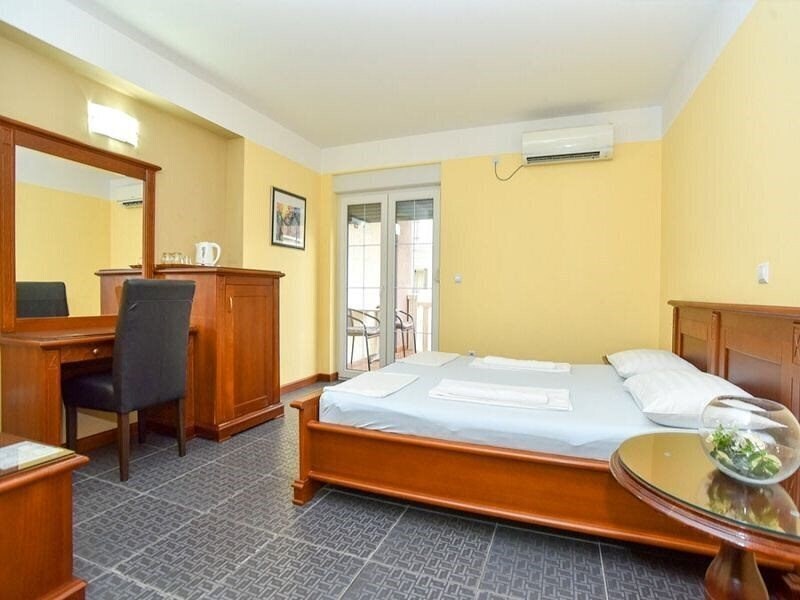 Територія Apartments Tomy 3*