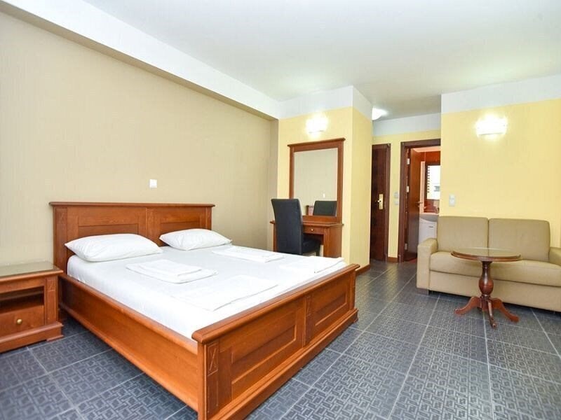 Апартаменти Apartments Tomy 3*