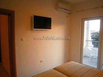 Апартаменты D & B 3*