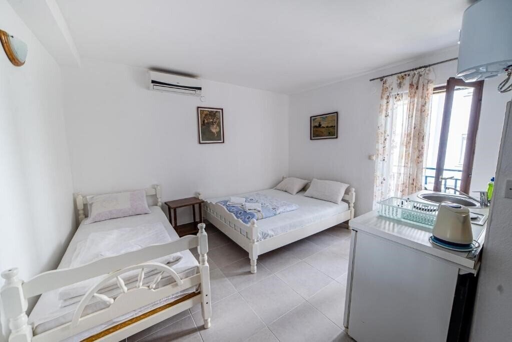 Вид APARTMENTS KALA VERDE (ex. Nikolic ) 3*