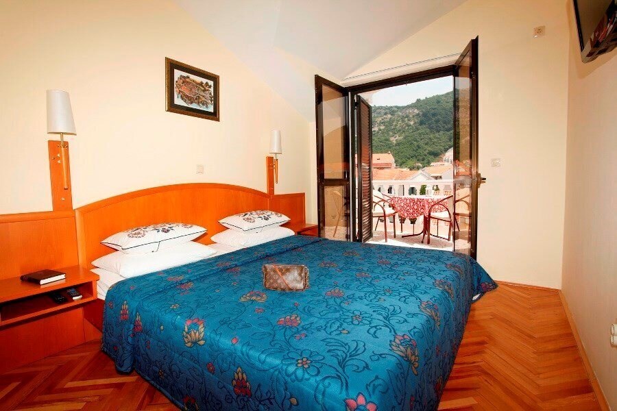 Панорама Apartments Perovic 3*