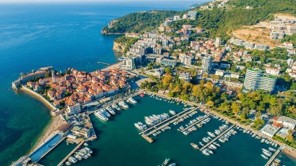 Фотографія Lukas Apartments 3*