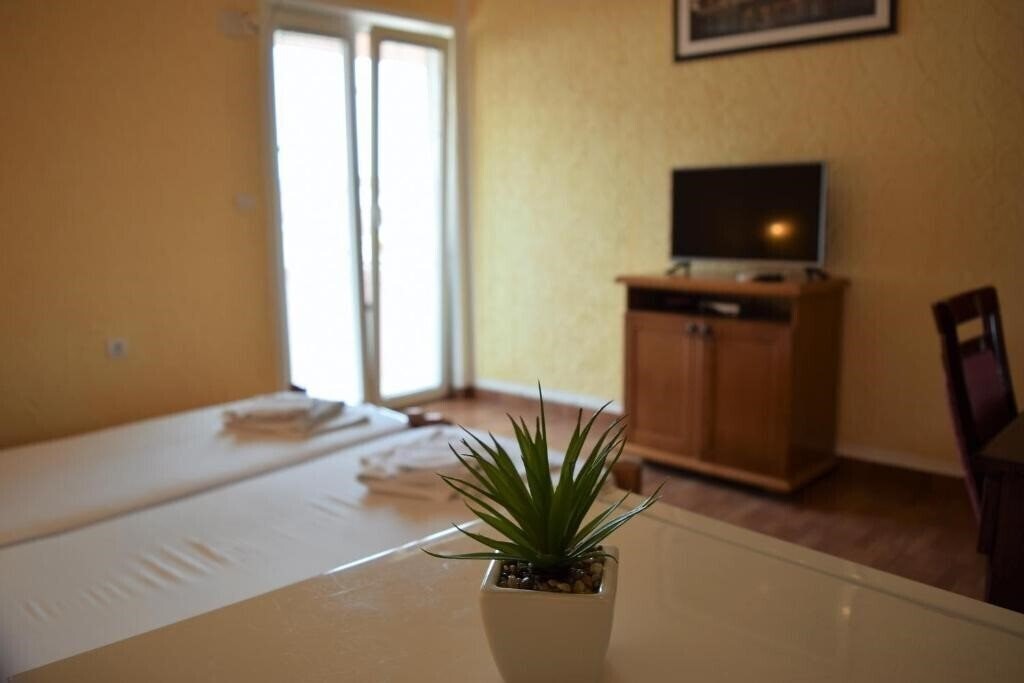 Територія Martinovic Apartments 3*