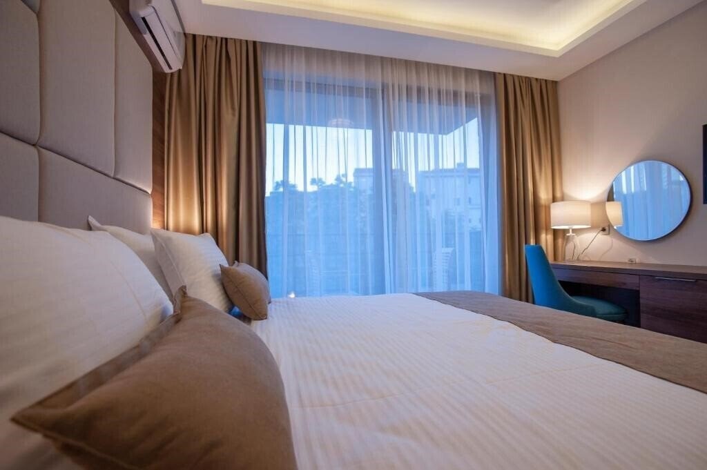 Апартаменти Twelve 4*