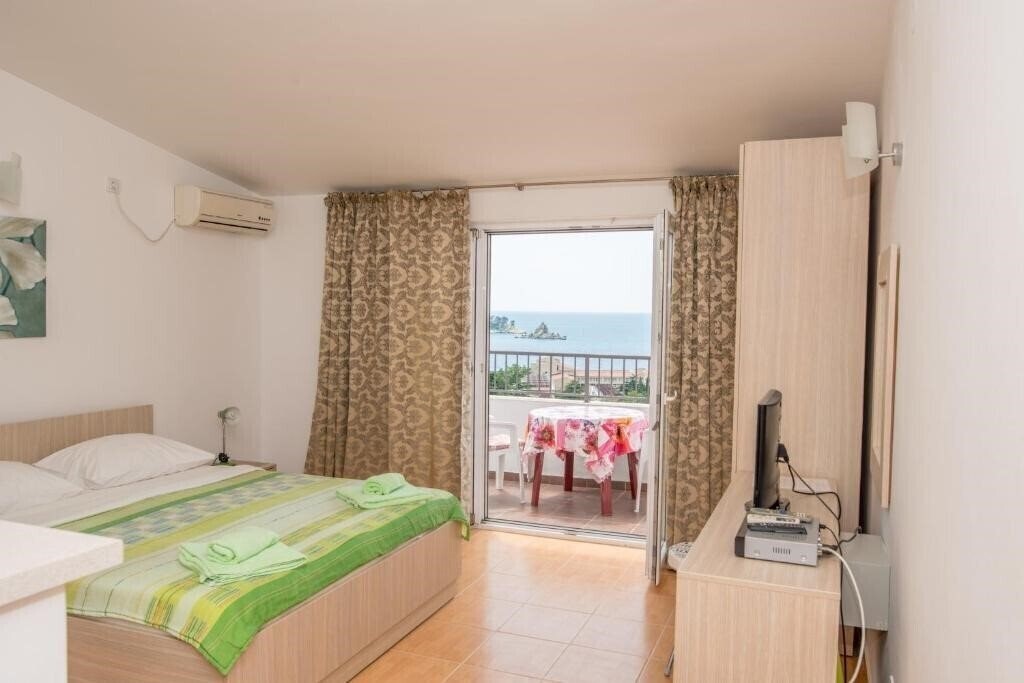 Територія Villa Vjera Class "B+" вилла