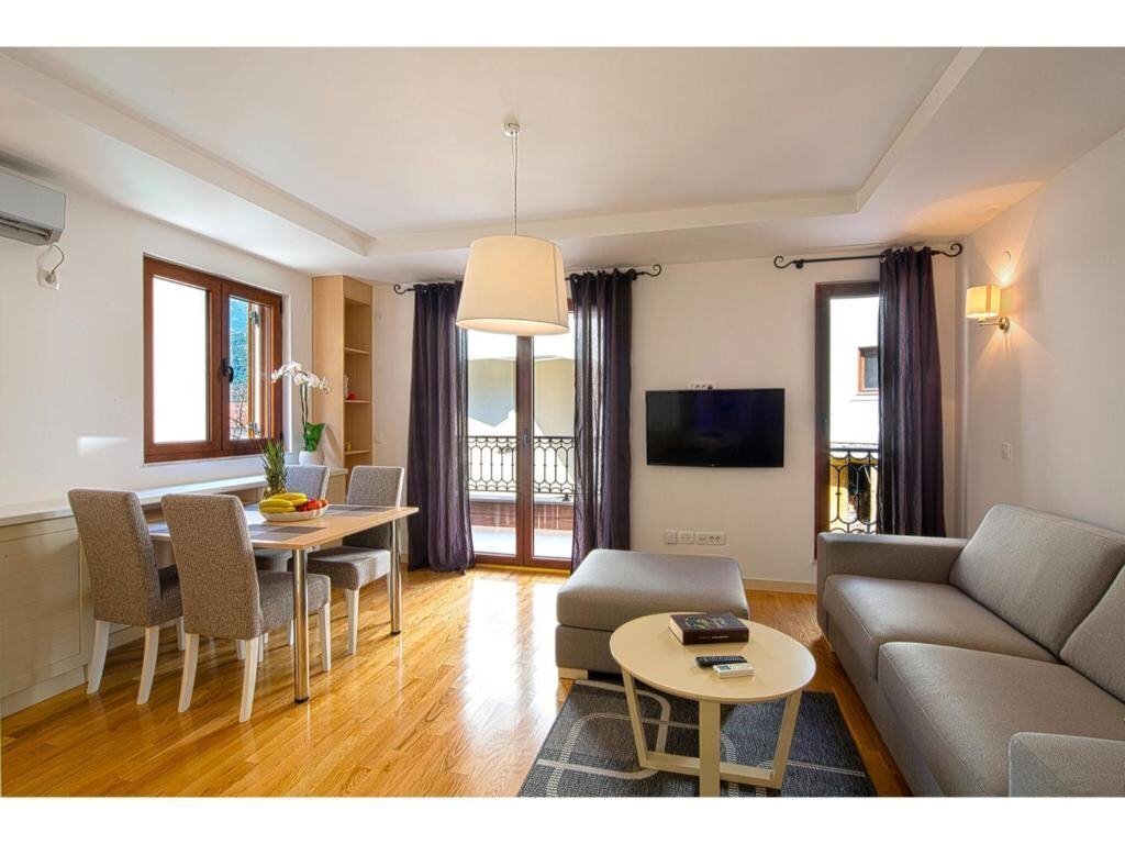 Территория Spaska Apartments 4*