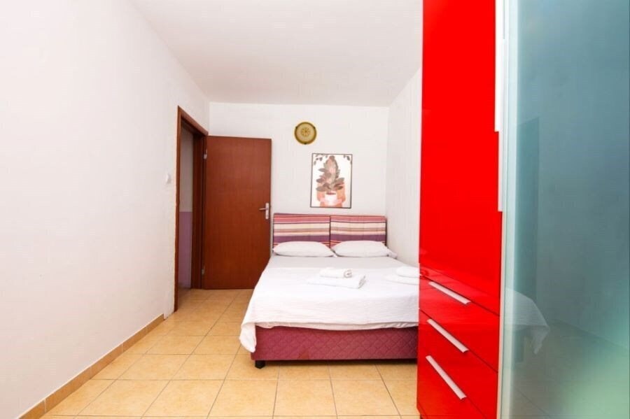 Вид Guest House Violet Aparthotel 2*