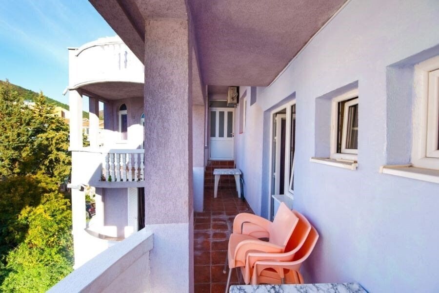 Территория Guest House Violet Aparthotel 2*