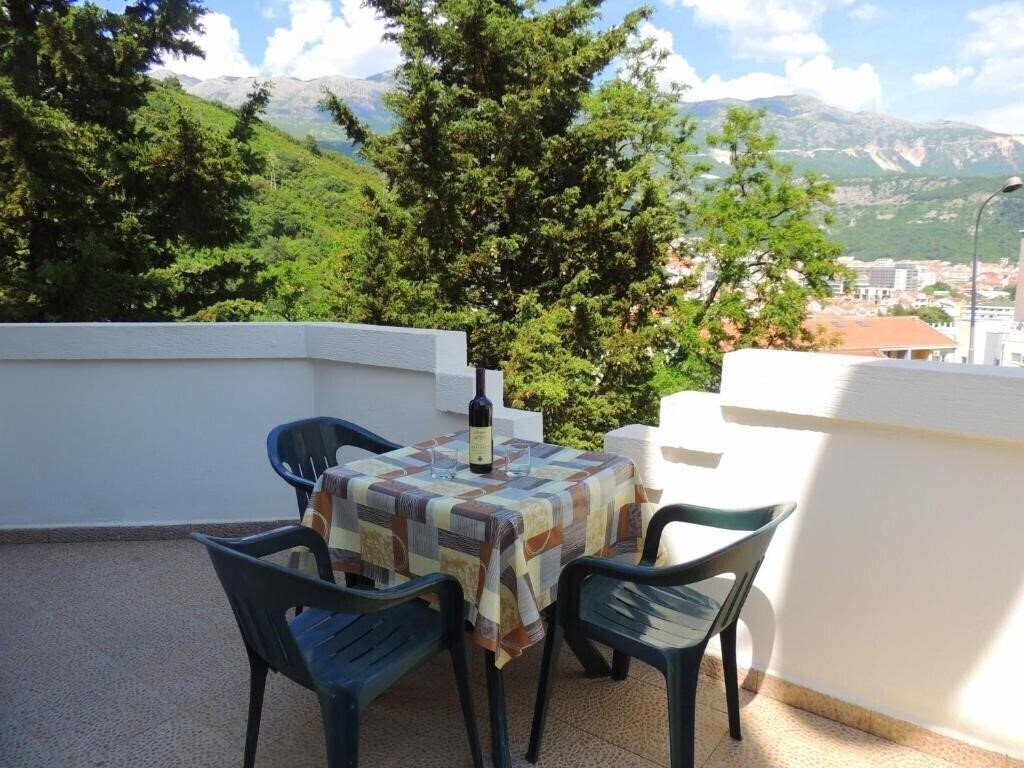 Вид Villa Budvanka 3*