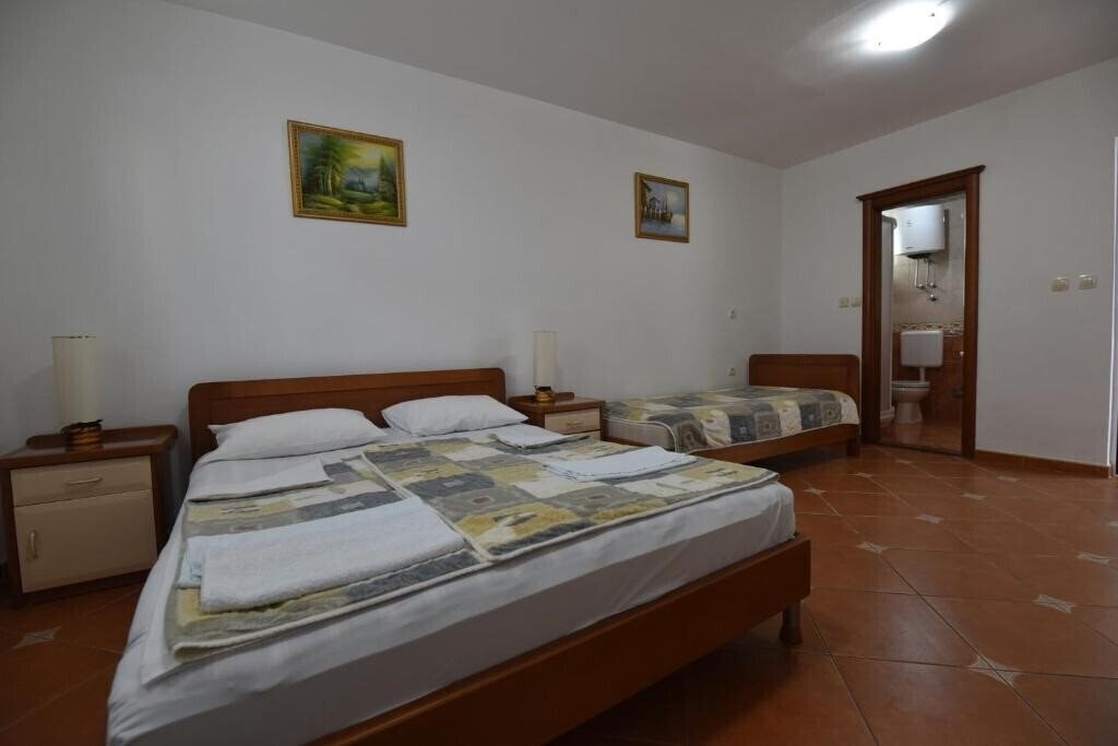 Вид Villa Nicolas-Elena вилла