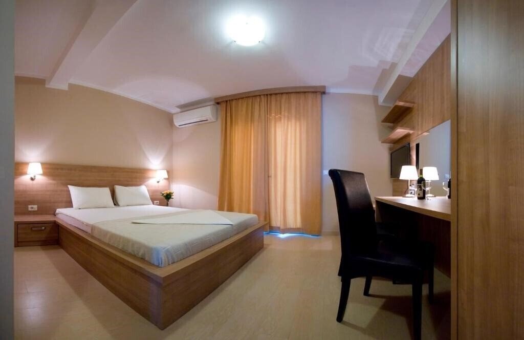 Вид Vila V Lux 4*