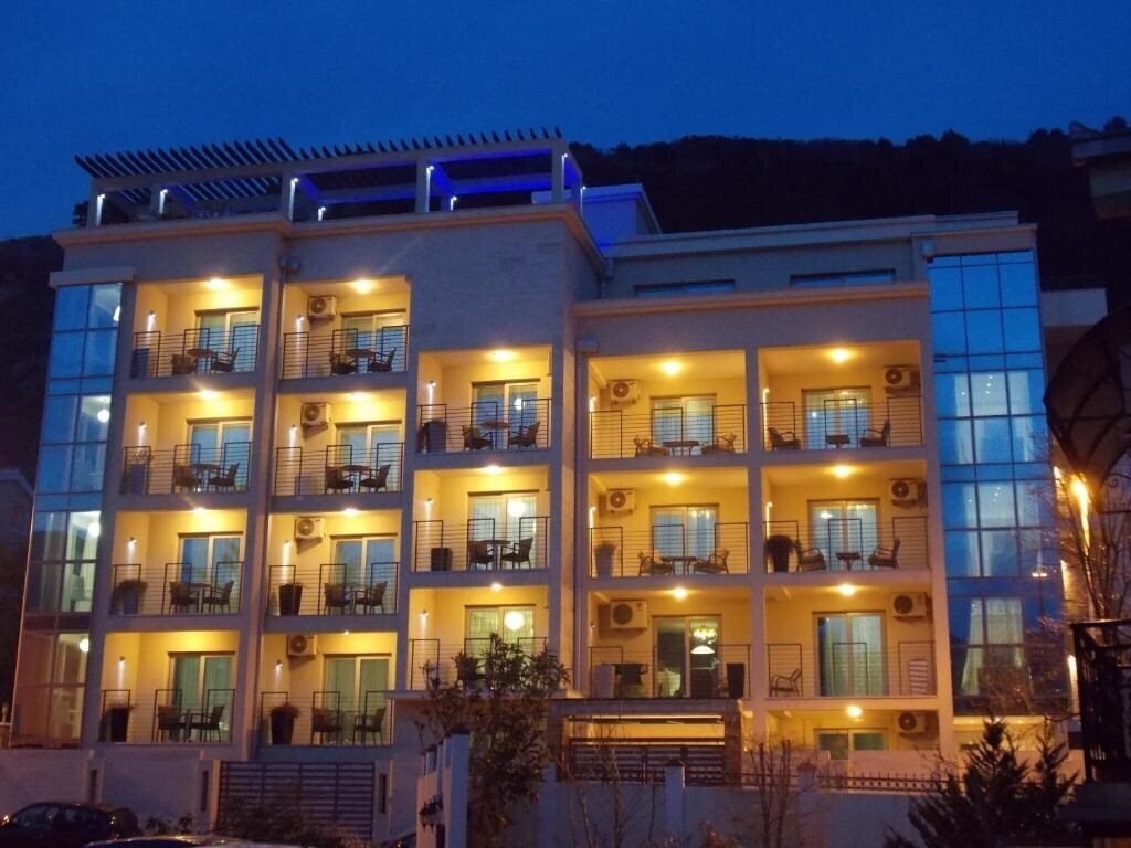 Зображення Grand Palazzo Budva 4*