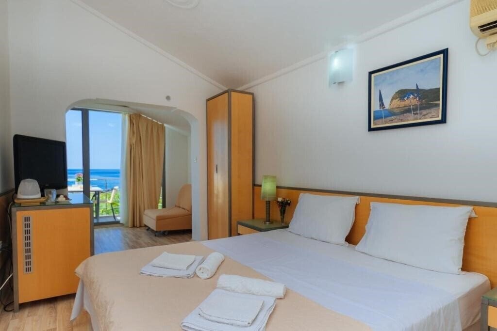 Территория Savojo Small Hotel 2*