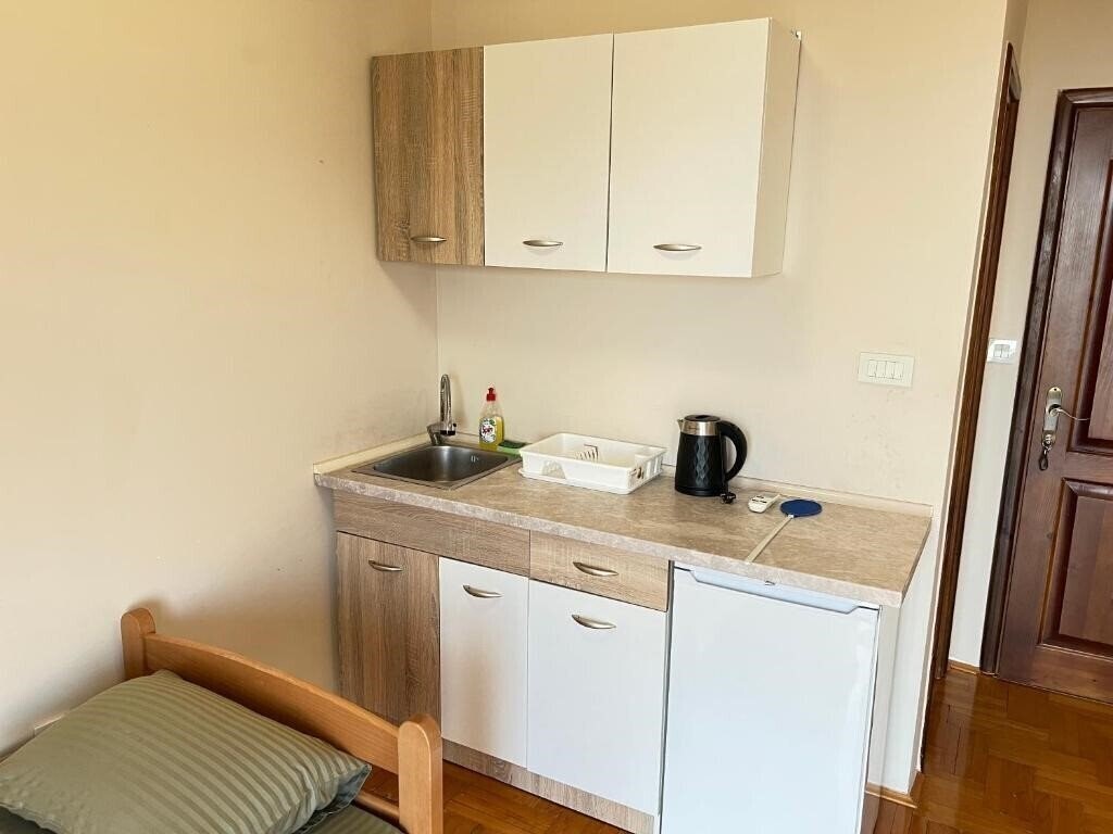 Апартаменти Villa Eco House Buljarica 4*