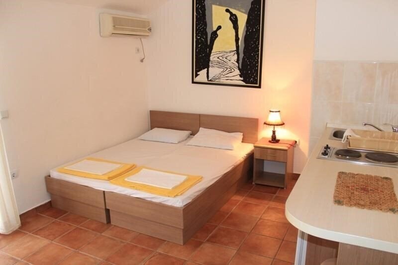 Апартаменти Armenko Ilija Apartments 3*