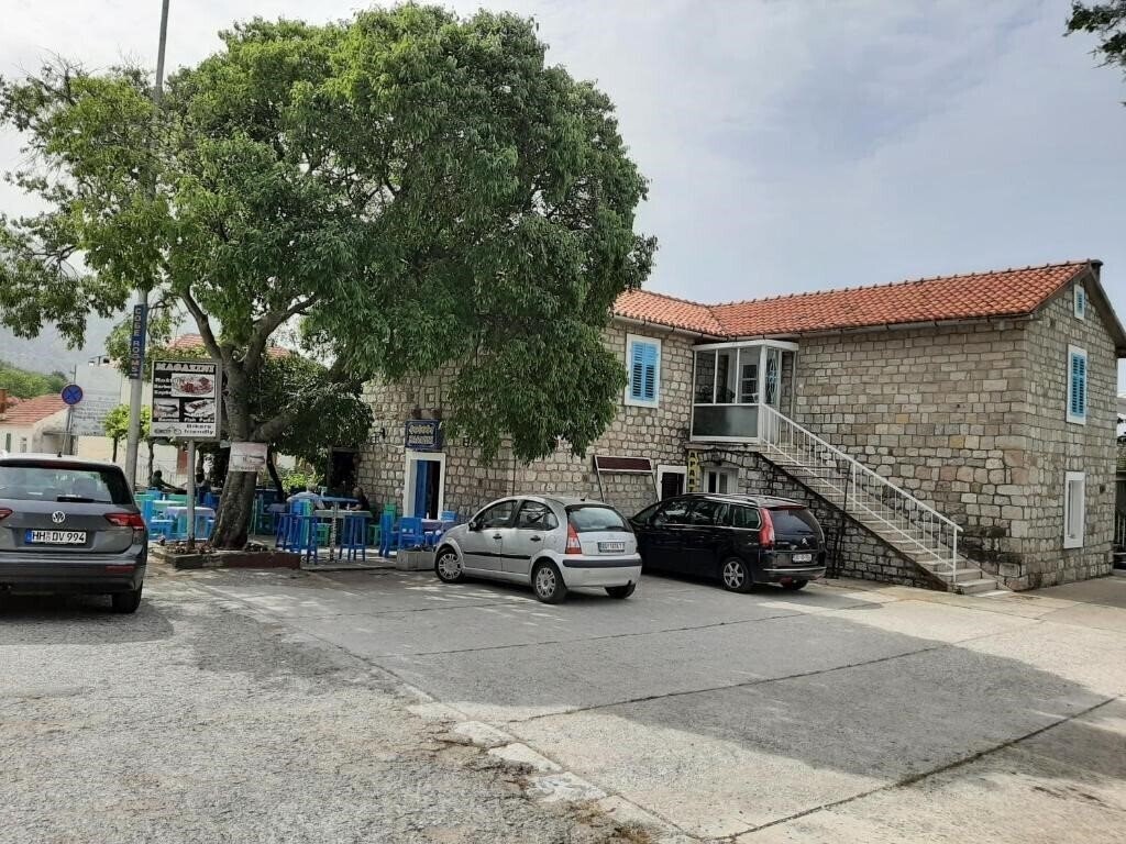 Фотографія Apartment Magazini 3*