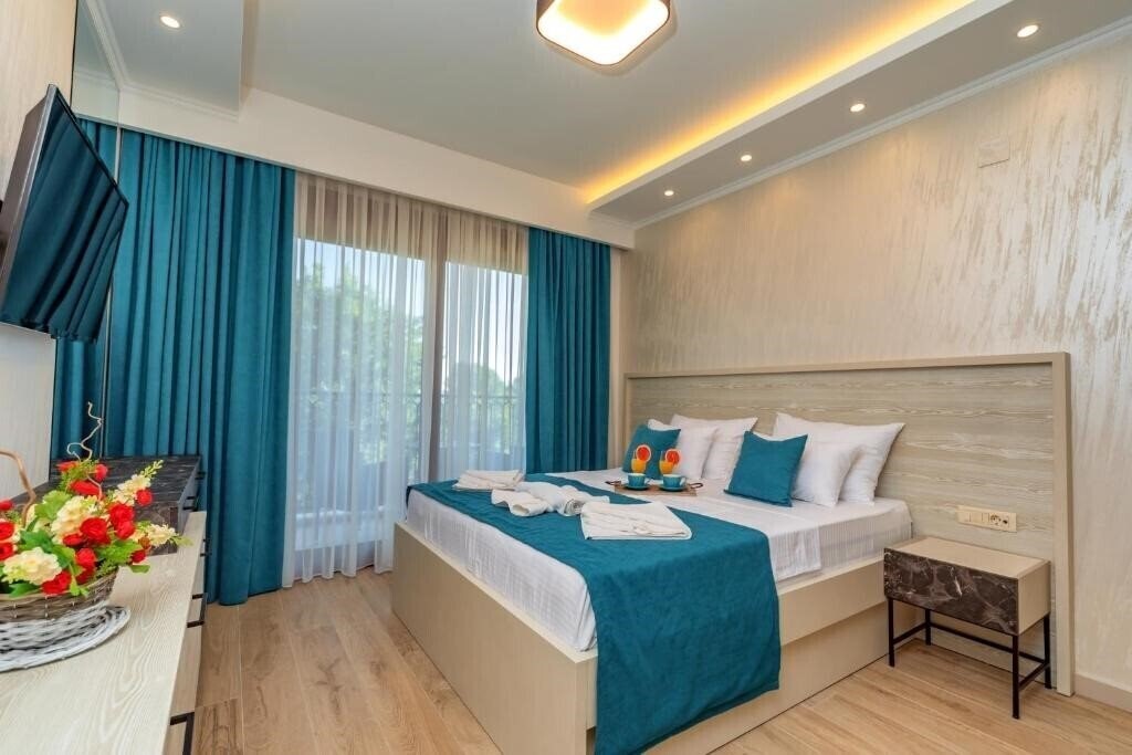 Фотография Luxury Apartments Queen 4*