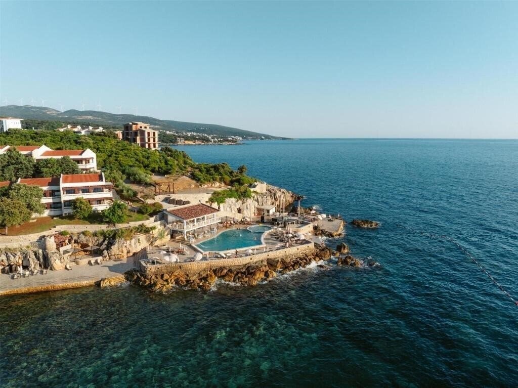 Отель Radisson Resort Ruza Vjetrova 4*
