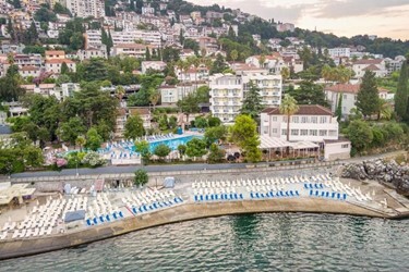 Отель Aleksandar Hotel 4*