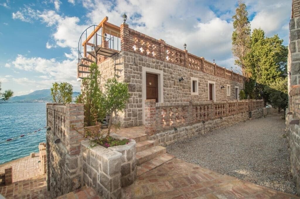 Вид Forte Rose апартаменты