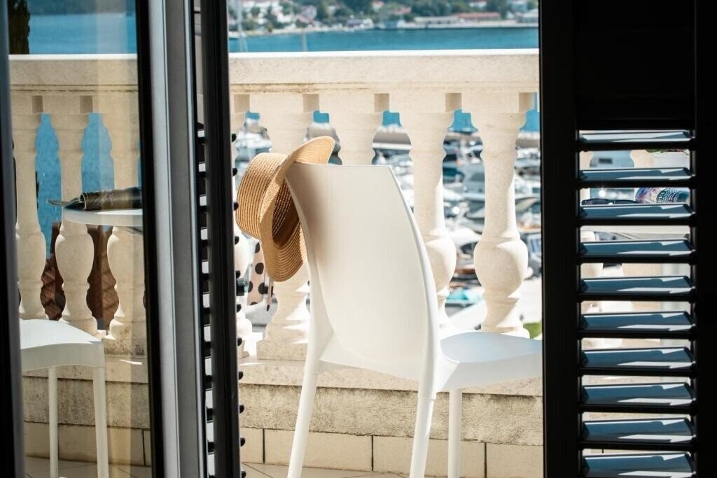 Апартаменты Kredo Boutique Hotel 4*