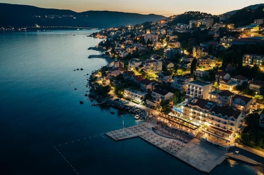 Панорама Perla Depadans 4*