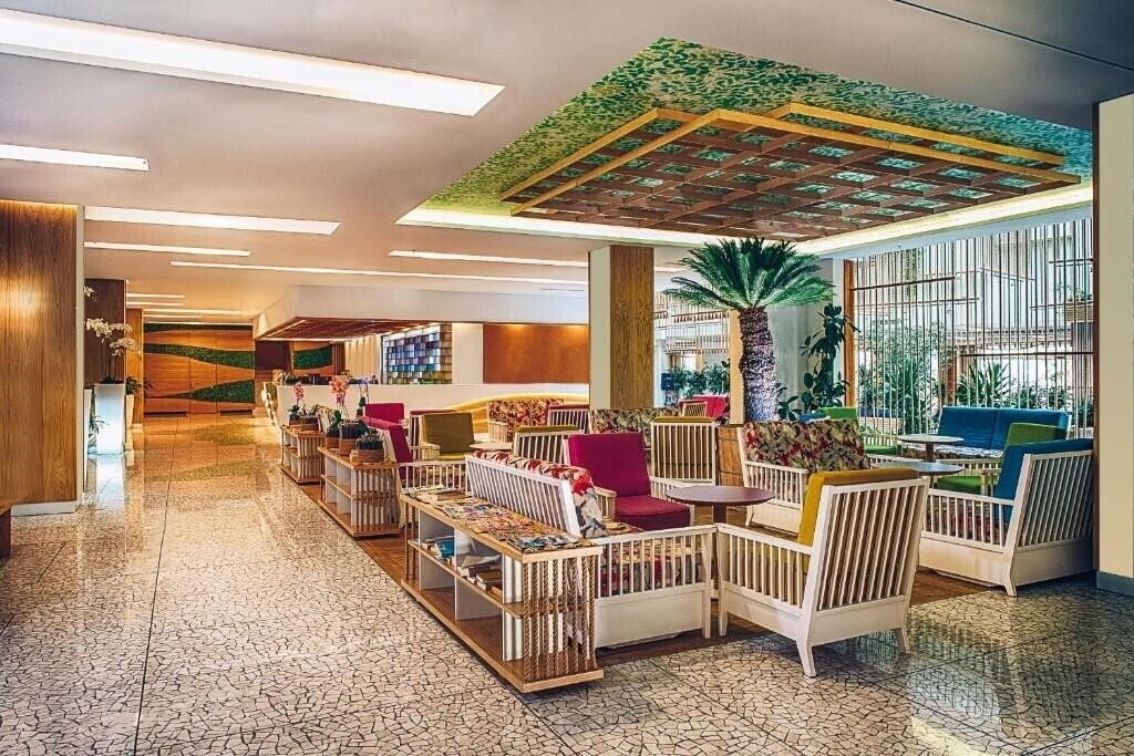 Апартаменты Carine Hotel Park 4*
