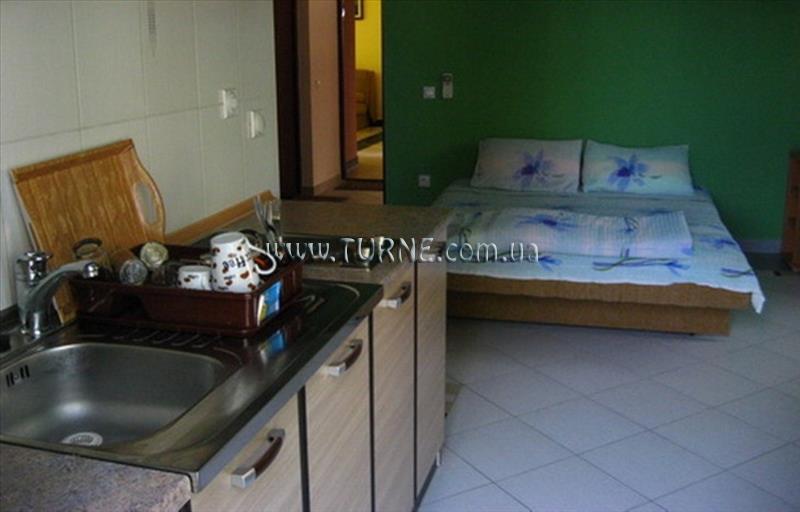 Панорама Apartments Amor 4*