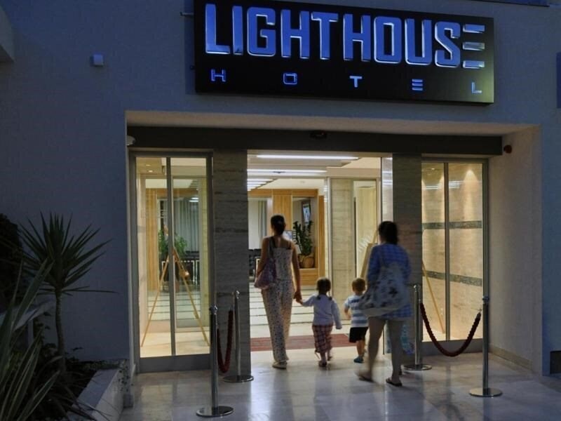 Отель Lighthouse Hotel 3*