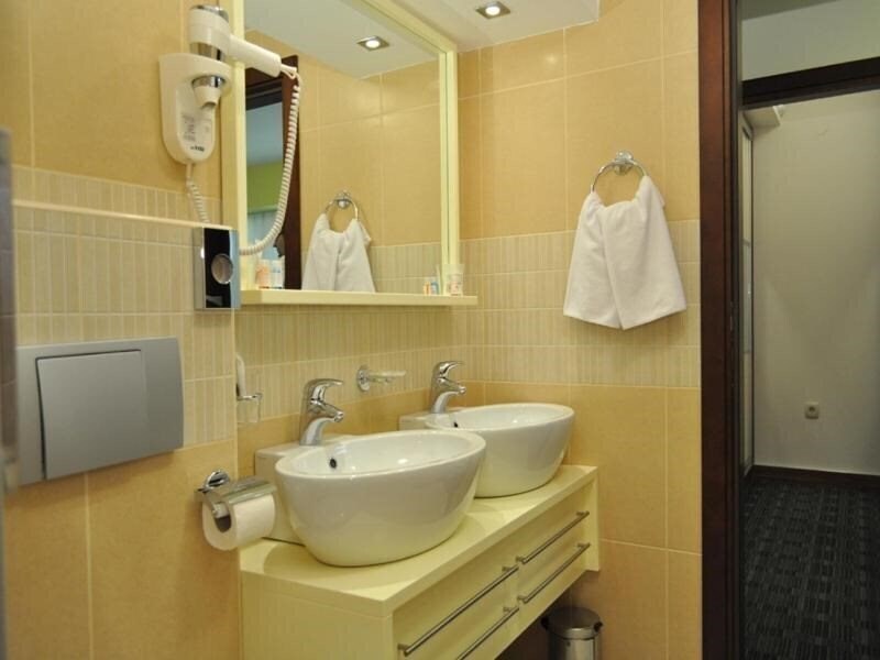 Апартаменты Lighthouse Hotel 3*