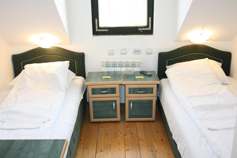 Апартаменти Kraljica 3*