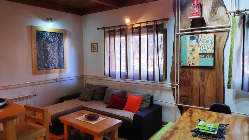 Територія Apartmani Life 3*