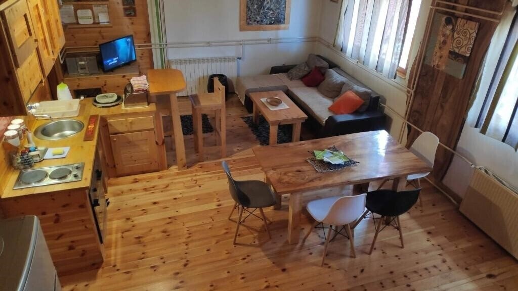 Апартаменти Apartmani Life 3*