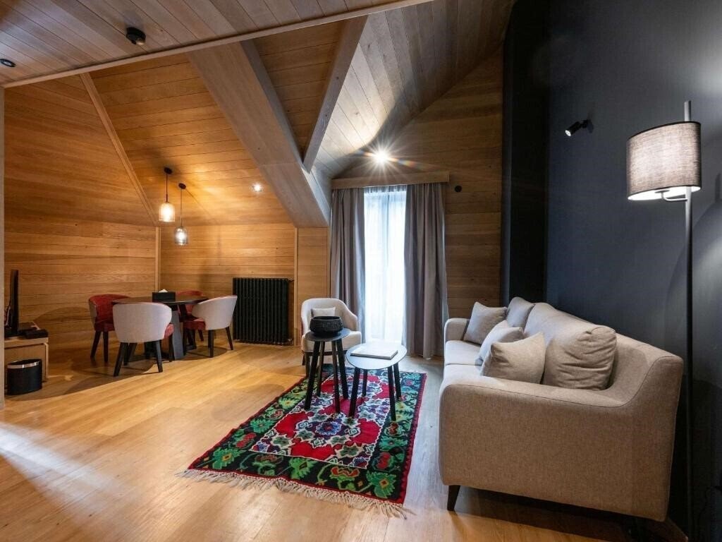 Апартаменти Swissotel 4*