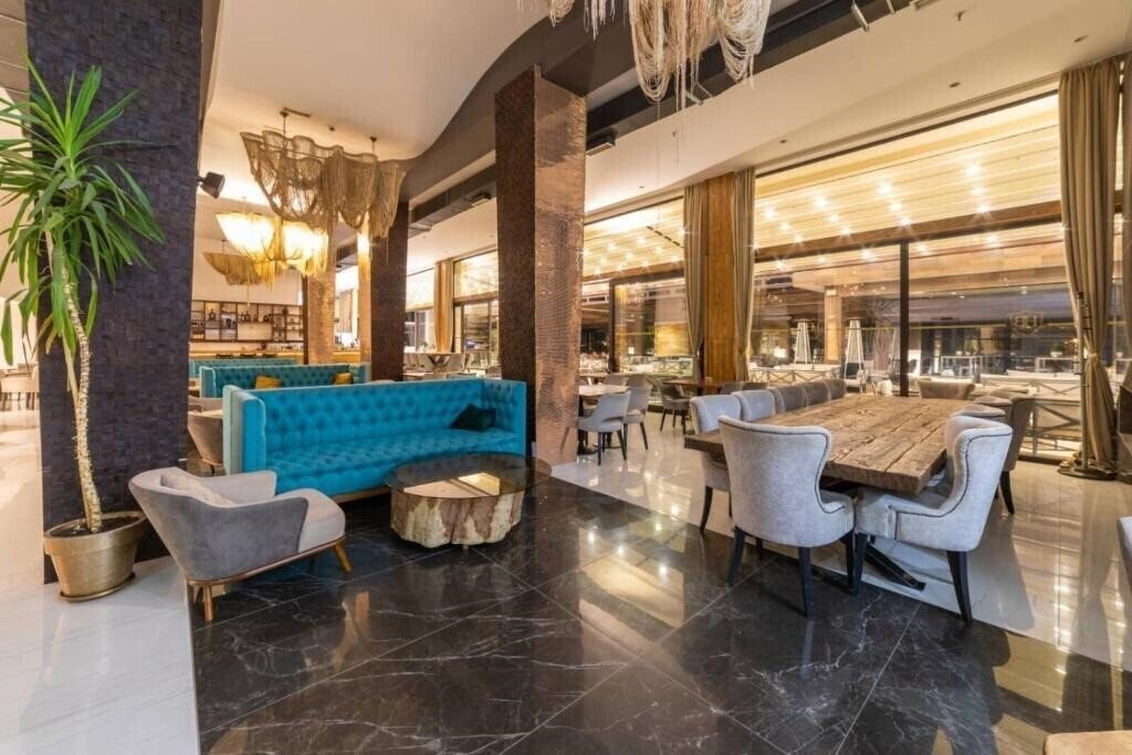 Апартаменты Hotel Berane 4*