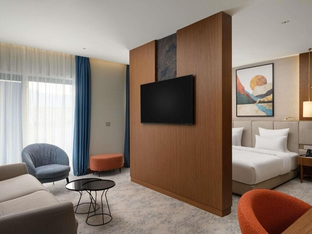Панорама Movenpick Hotel & Residences Teuta Kotor Bay 5*