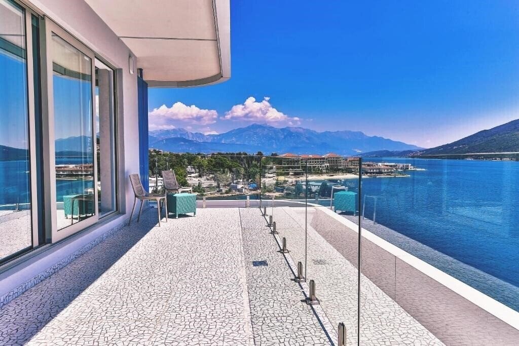 Апартаменты Carine Hotel Kumbor Superior (ex. Iberostar Selection Kumbor) 4*