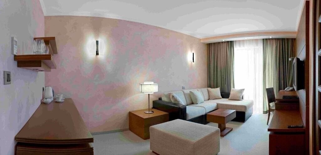 Панорама Monte Casa SPA & Wellness 4*