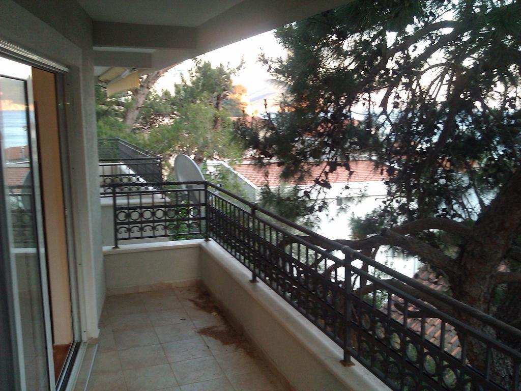 Апартаменты Petrovac Na Moru 3*