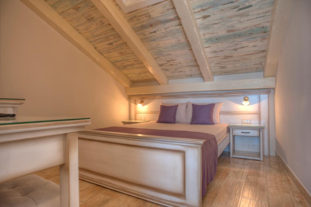 Фотография Piazza 4*