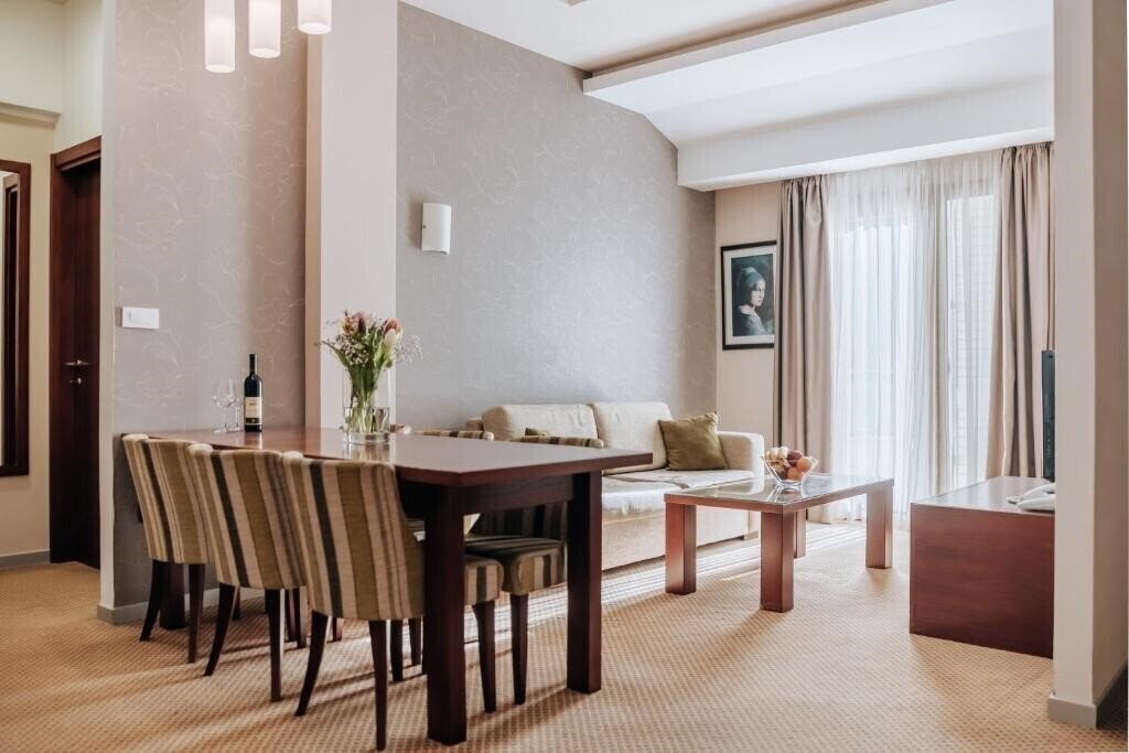 Панорама Villa Del Mar 4*