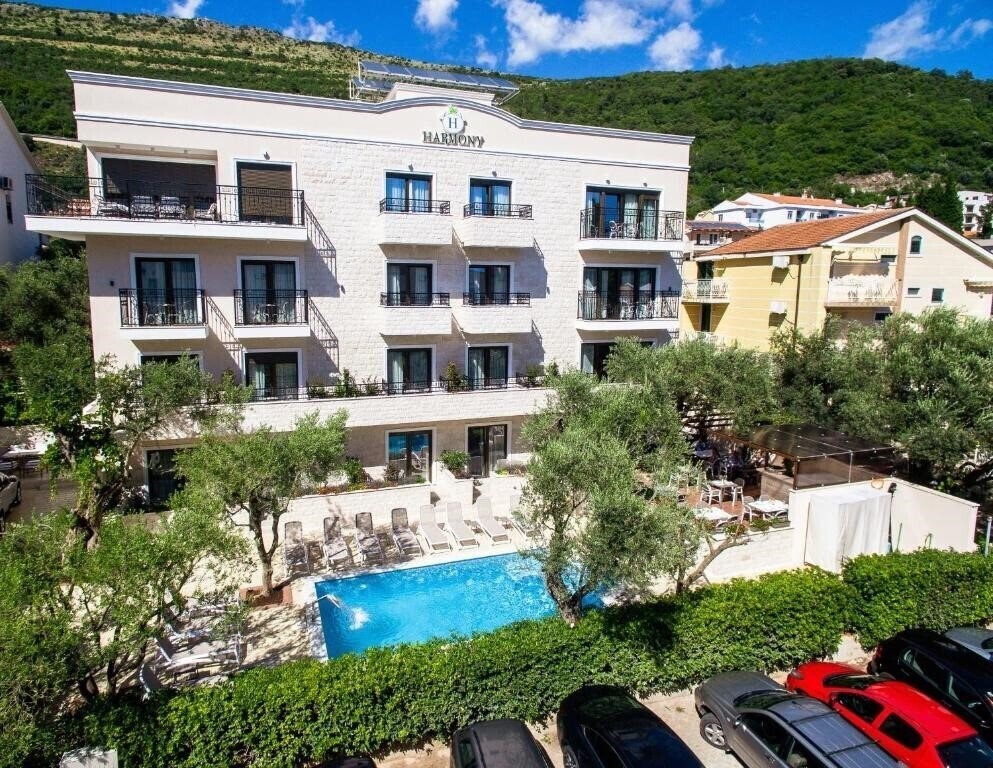 Апартаменты Harmony by Aycon 4*