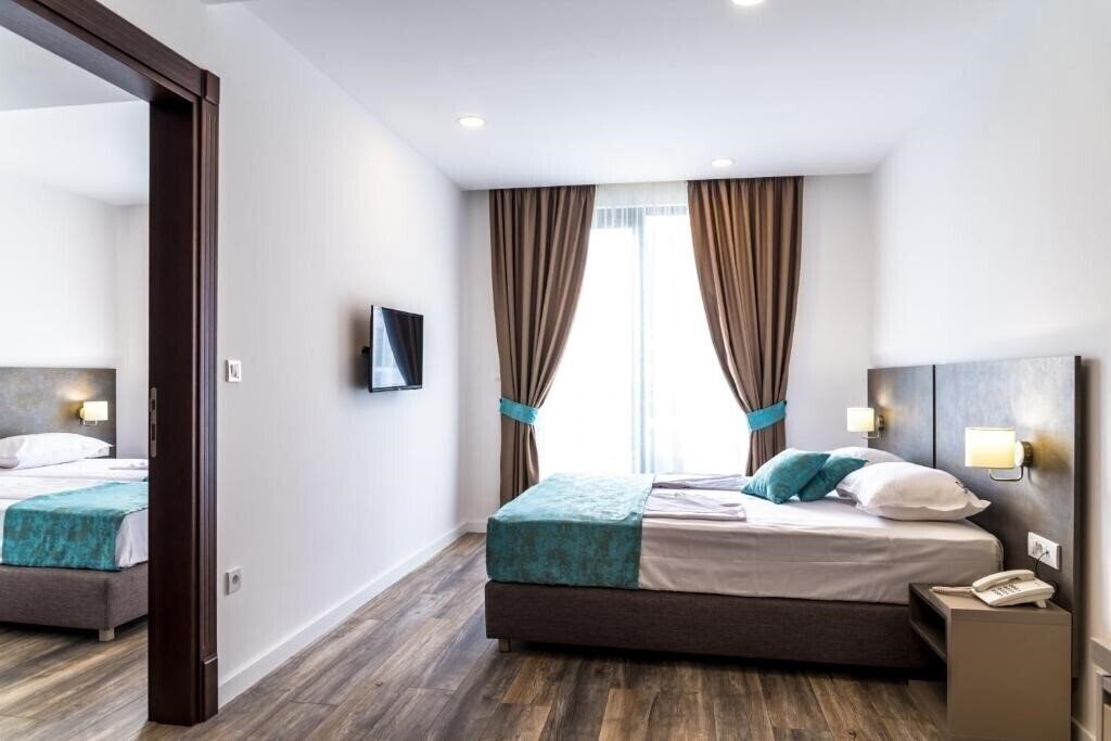 Панорама Amfora Petrovac 4*