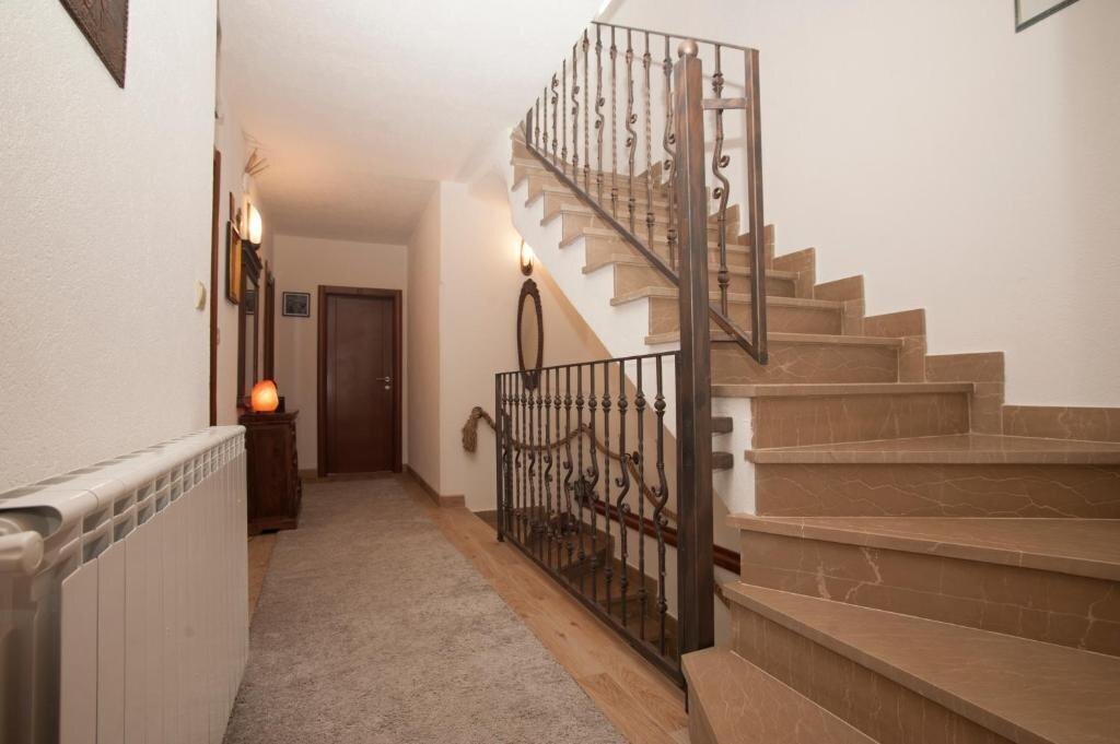 Панорама Guest Houese Medin Apartments 3*