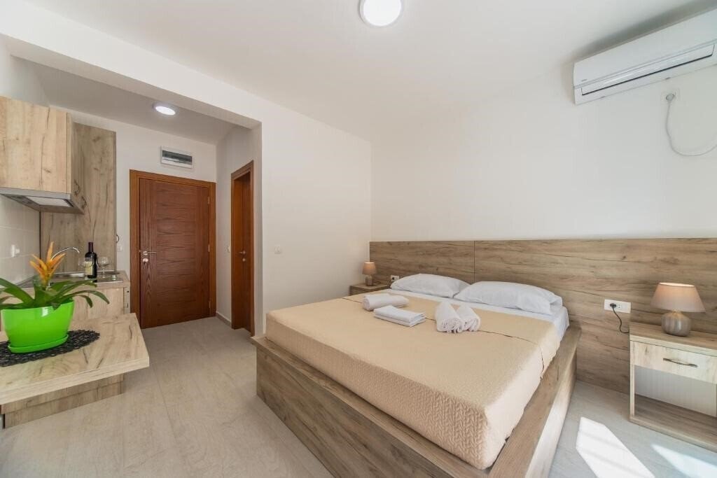 Панорама Apartments Grejm Lux 4*