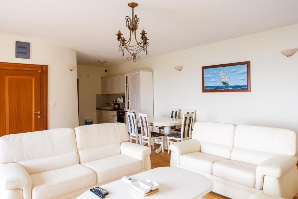 Панорама Pietra Mare Apartments 4*